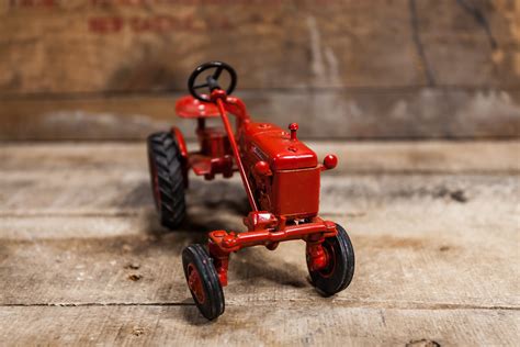 . . Vintage farmall toy tractors